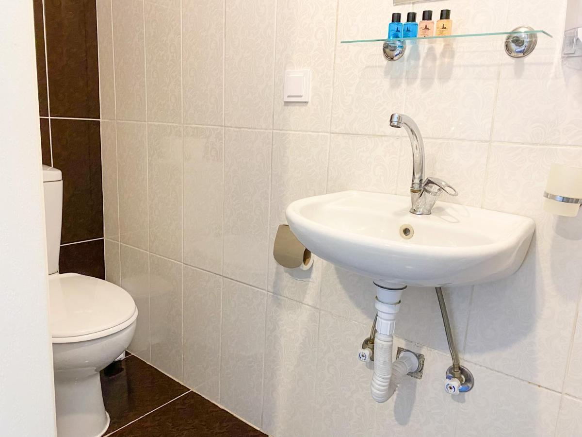 Lacivert Hotel Ayvalı Kamer foto