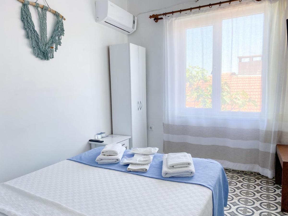 Lacivert Hotel Ayvalı Kamer foto