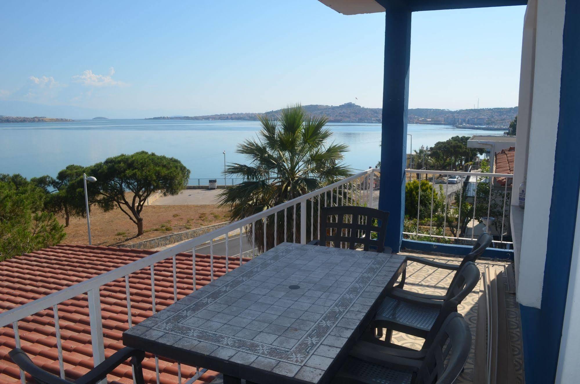 Lacivert Hotel Ayvalı Buitenkant foto